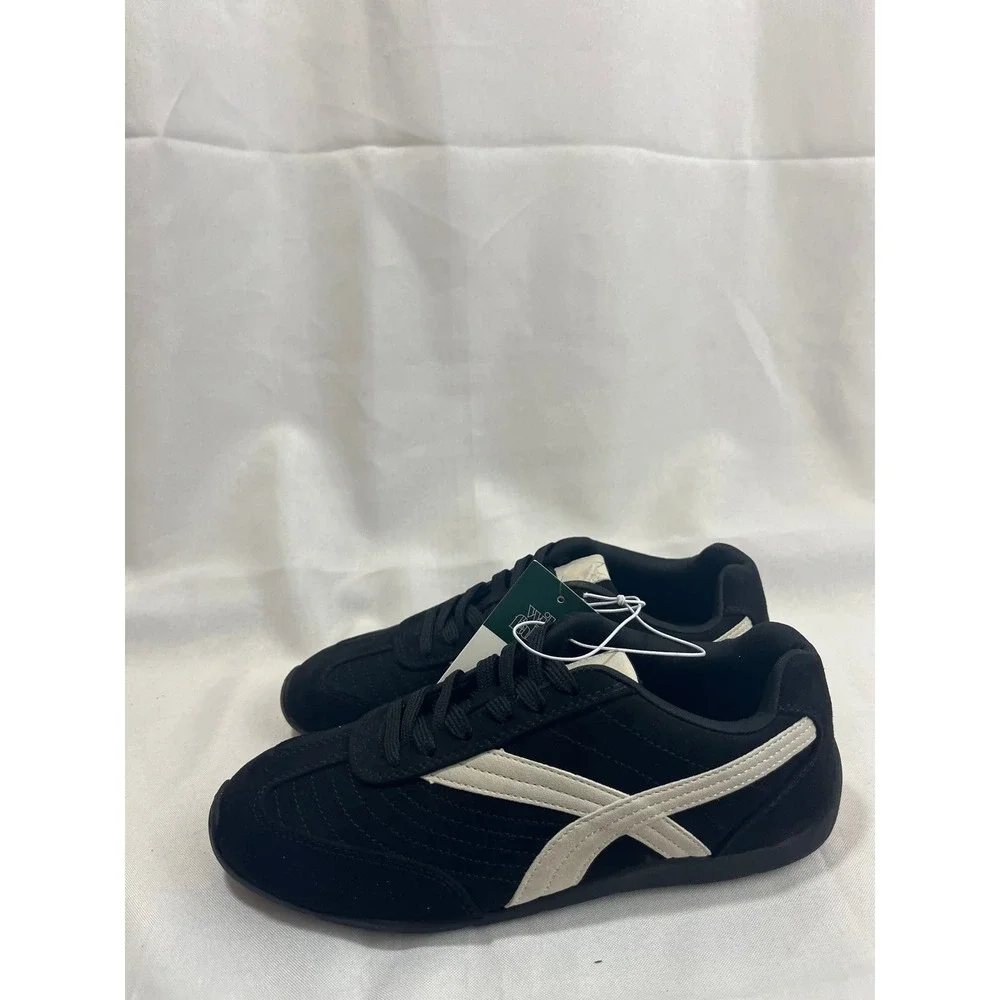 Wild Fable Womens Low Top‎ Sneakers Black Ivory Lace Up Retro Athletic Shoes 6